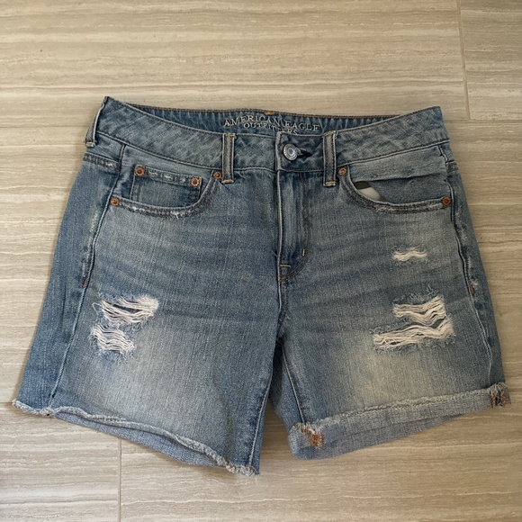 American Eagle Shorts - Picture 1 of 3